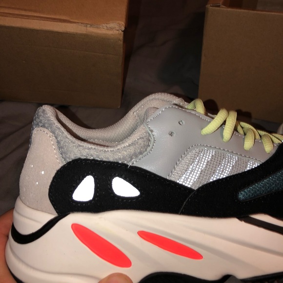 adidas gazelle silver green womens Yeezy Wave 700 Runner OG V2 Static  Feetkicks